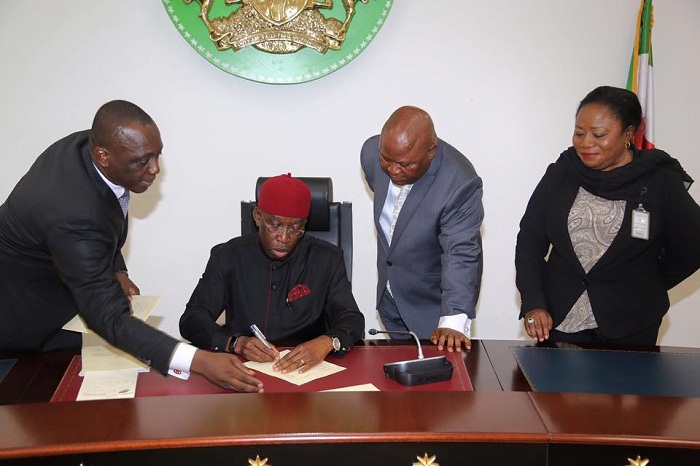 Governor Okowa Signs 2017 Budget