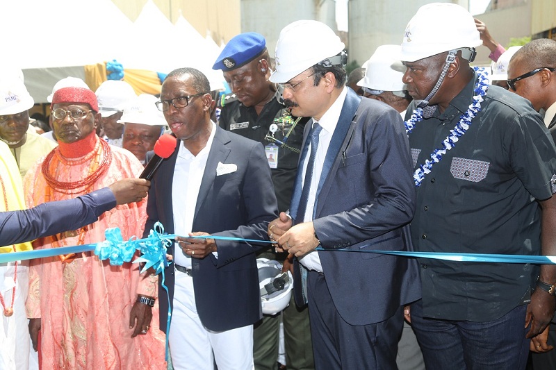 Delta State Governor, Senator Ifeanyi Okowa (left); Chief Executive Officer Premium Steel and Mines Limited, Mr. Prasnata Mishra (2nd right); His Royal Majesty,(Barr.) Odelekpe, Owhorhu I, the Ovie of Udu Kingdom (left) and Hon. Solomon Ahwinahwi, during the Official Commissioning (Flag-Off) of the Rolling Mill of Premium Steel and Mines Limited Plant, at Ovwian-Aladja, Delta State.