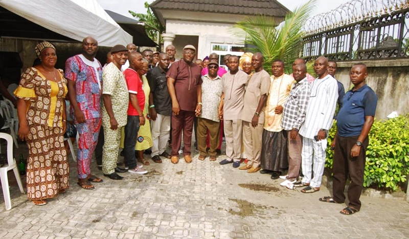 Mr Tsola Wilkie (Center) in a Group Photograph with some PDP Leaders and Others in Warri South West Local Government Area after his return to PDP from APC