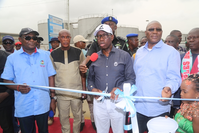 Delta State Governor, Senator Ifeanyi Okowa (2nd right); his Deputy, Barr. Kingsley Otuaro (right); Commissioner for Works, Chief James Augoye (left) and Vice Chairman, Warri North Local Government Area, Hon. Sunny Abilo, during the Commissioning of Iwere College Road, Koko in Warri North Local Government Area, Delta State.
