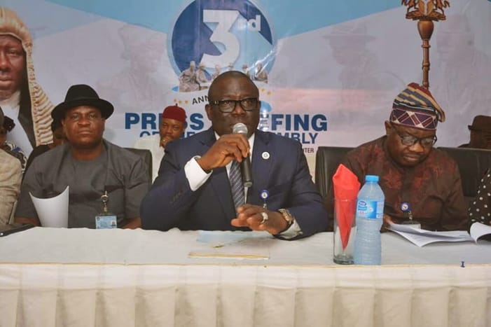 Delta Assembly Speaker, Rt. Hon. Sheriff Oborevwori (Middle), Majority Leader of the House, Hon Tim Owhefere (Right) and Deputy Majority Leader, Hon. Oboro Preyor at a Press Briefing to Mark the 3rd Anniversary of the Sixth Session of the Delta State House of Assembly.