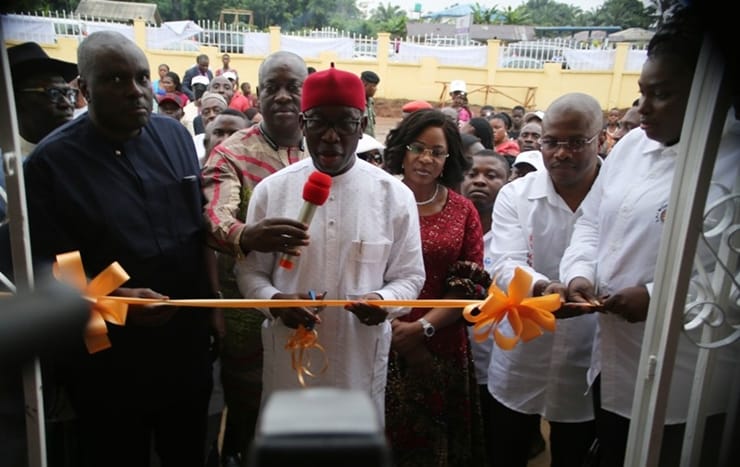 Delta State Governor, Senator Ifeanyi Okowa; former Governor, Chief James Ibori; founder of Starlite Hope Initiative, Hon Erhiatake Ibori-Suenu (right), and others, during the Commissioning of the Starlite Hope Initiative women Free Clinic at Ugbenu, Ethiope West LGA