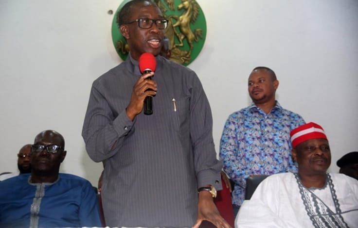 Delta State Governor, Senator Ifeanyi Okowa (middle), former Kano State Governor and PDP Presidential Aspirant, Senator Rabiu Kwankwaso, former Kano State Governor and PDP Presidential Aspirant, Senator Rabiu Kwankwaso, during a consultation meeting by Senator Rabiu Kwankwaso with PDP Stakeholders in the State in Asaba