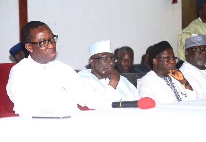 From left; Delta State Governor, Senator Ifeanyi Okowa; the Immediate Past National Chairman PDP, Senator Ahmed Makarfi and Kaduna State PDP Chairman, Felix Hyat, during PDP Meeting held in Government House Asaba.
