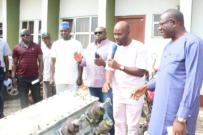 Aniocha North Council Chairman, Hon. Chuks Oseme Donates Transformer