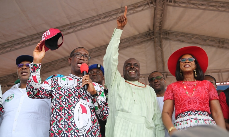 Delta State Governor, Senator Ifeanyi Okowa (2nd left); his wife, Dame Edith (right); Deputy Governor of Delta State, Barr. Kingsley Otuaro (left) and former Governor of Delta State, Chief James Ibori, during the Peoples Democratic Party (PDP) Campaign Flag Off, at Oghara Township Stadium, Delta State.