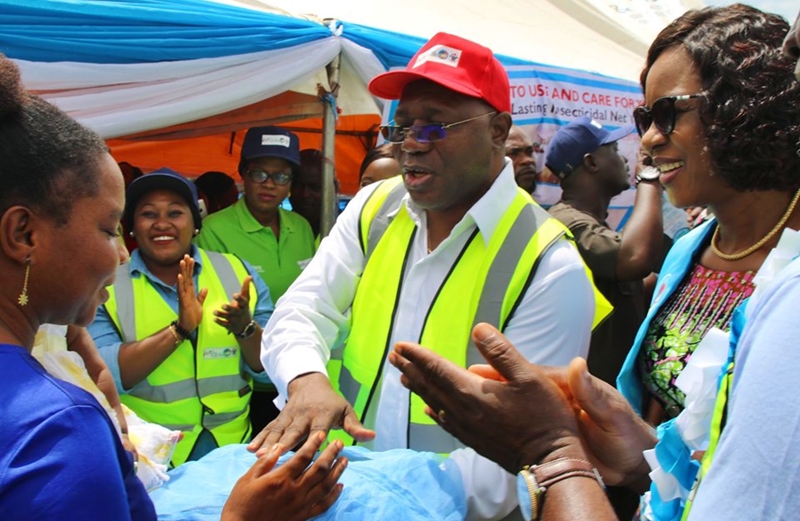 Delta State Deputy Governor, Dcn Kingsley Otuaro and Delta First Lady, Dame Edith Okowa making the first Distribution of Free Long Lasting Insecticidal Nets