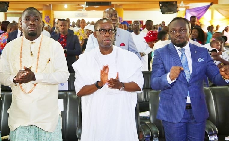 Delta State Governor, Senator Ifeanyi Okowa (middle); member representing Federal House of Representative Burutu Constituency, Rt. Hon Hon. Julius Pondi (left) and Zonal Co-ordinator, Church of God Mission, Rev. Asuquo Akpan-Ekpo, during the Thanksgiving Service for the Re-Election Victory and Successful Inauguration into the 9th Assembly House of Representatives, at Church of God Mission, Okumagba Avenue Warri.