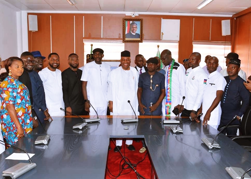 Senator Godswill Akpabio, Minister of Niger Affairs with Youth Leaders from the Niger Delta Region