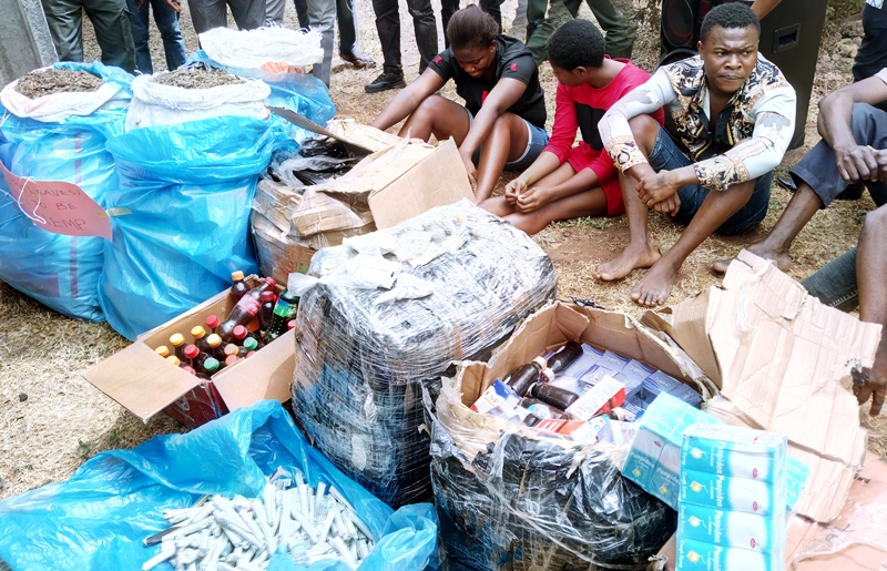 Suspected Dealers of Cocaine and Indian Hemp Arrested in Asaba by Police