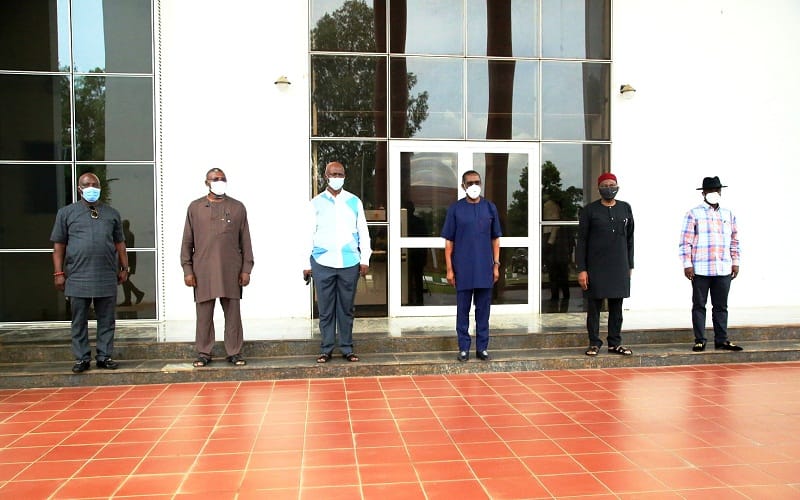 Delta Governor, Senator Dr. Ifeanyi Okowa (3rd right); Leader of the Delta State Caucus in the House of Representatives, Hon. Ndudi Elumelu (2nd right); members of the caucus - Hon. Victor Nwokolo (3rd left); Hon. Ossai Nicholas Ossai (2nd left); Hon. Ben Igbakpa (right) and Hon. Efe Afe, (left) during a visit to the Governor in Government House, Asaba on Tuesday, June 16, 2020. (Pics: Delta Govt Press Unit)