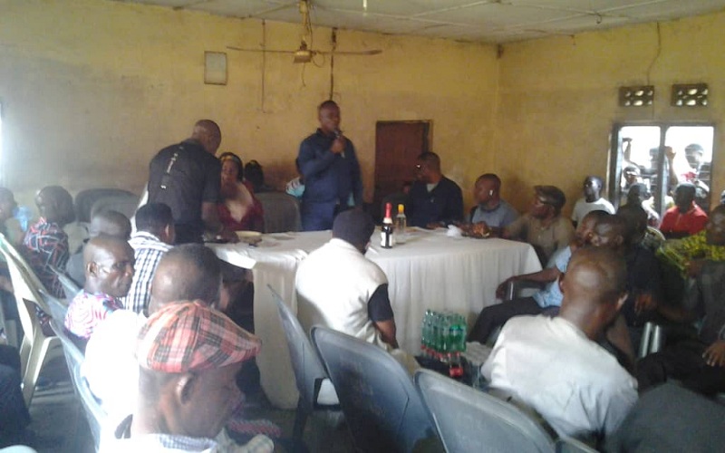 Daniel Yingi Speaking at a meeting of PDP members at Burutu Ward Four