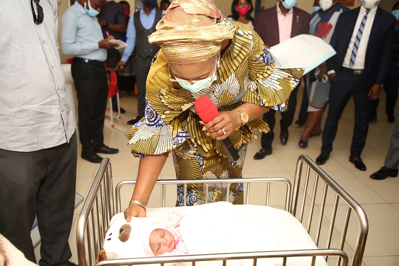 Wife of Delta Governor, Dame Edith Okowa with the 2021 first baby of the year delivered at the Asaba Specialist Hospital. Pix. Norbert Amede.