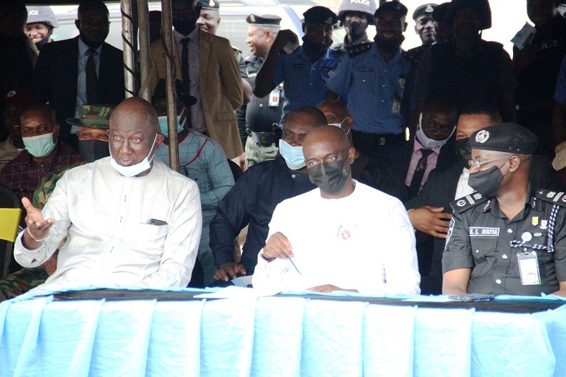 Representative of Delta Governor, and SSG, Mr. Chiedu Ebie (middle); the outing Commissioner of Police, Delta State, AIG Hafiz Inuwa (right), DIG Sotonye Wakama (RTD), (left), during the Official Flag Off of Community Policing Sensitization and Awareness Campaign at the Event Centre, Asaba. Wednesday, January 13, 2021 (PIX: JIBUNOR SAMUEL)