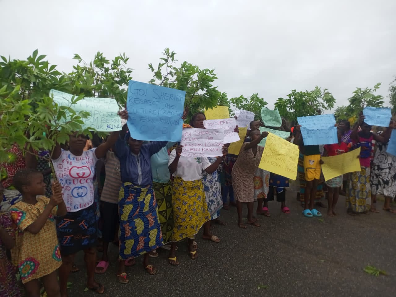 Ewu Community Protest Against Ikolo as King