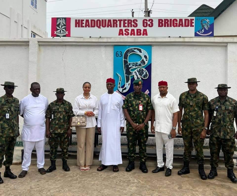 Ned Nwoko meets Nigerian Army over Onicha-Olona Illegal Arms Factory