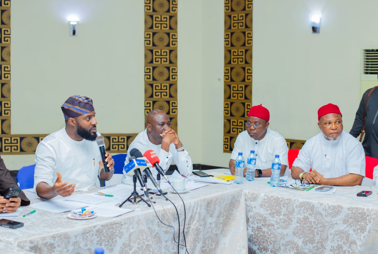 Rt. Hon. Adebo Ogundoyin, Chairman, Conference of Speakers of State Legislatures of Nigeria delivering an address on Thursday, May 16, 2023