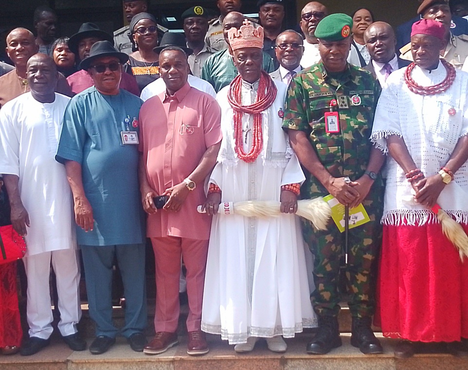 Representative of Delta Governor, and Commissioner for Finance, Sir. Fidelis Tilije (3rd left), Senator Emmanuel Agwuariavodo (left), the Chairman, Delta State Traditional Rulers Council, and the Orodje of Okpe Kingdom, His Royal Majesty, Maj Gen Felix Mujakperuo (3rd right), Obi of Obulunor Kingdom, HRM, Henry Kichachukwu (right), Commander 63 Brigade Nigeria Army, Brig. Gen. Ugochukwu Onachukwu (2nd right), Member representing Aniocha South in the State House of Assembly, Hon. Isaac Anwuzia (2nd left) and others during the 2025 launch of the Armed forces Remembrance Day Emblem Appeal Fund at Government House, Asaba on Tuesday, December 10, 2024.