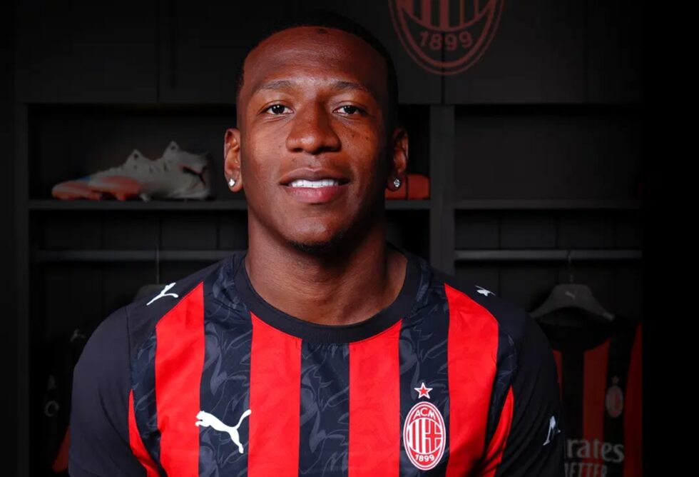 Pervis Estupinan