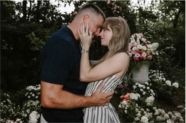 Taylor Swift and Travis Kelce