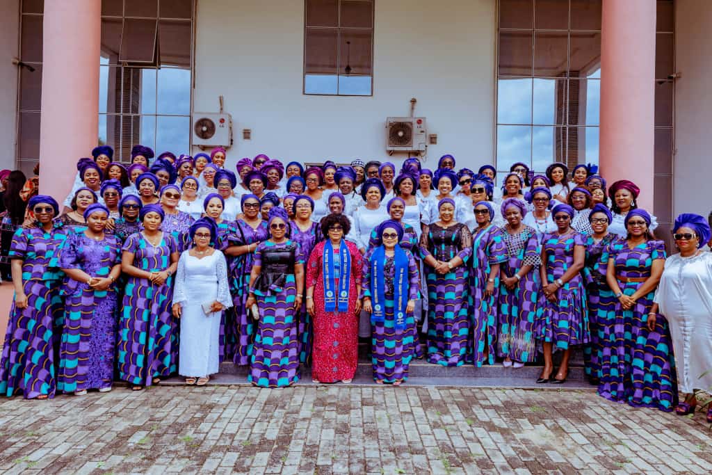 Deaconess Tobore Oborevwori (Middle) Flanked by the wife of the deputy Governor (Right) and Members of the Noble Ladies