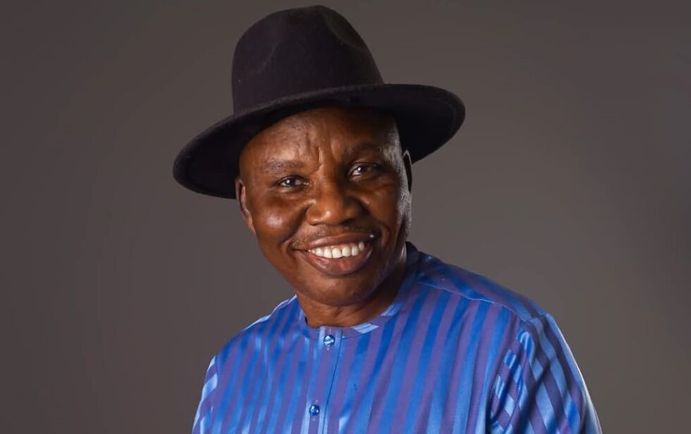 Charles Apoki