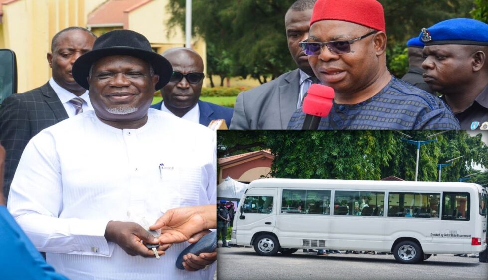 Representative of Delta State Governor, the Deputy Governor, Monday Onyeme presents the key of the coastal bus to the Vice Chancellor, Federal University of Medical and Health Sciences, Kwale Prof. Abel Nze Onunu at Government House, Asaba.